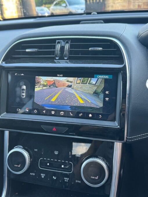 2020 (69) JAGUAR XE R-DYNAMIC S 2.0 DIESEL AUTO D180 SALOON (EURO 6) *CAT S* - Image 12