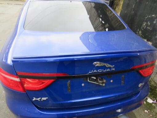 JAGUAR XF 2.0L 2015-2021 TURBO PETROL REAR TAILGATE SHELL ONLY IN BLUE GENUINE - Image 4