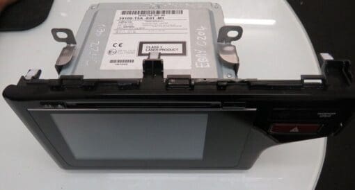 HONDA JAZZ 2014-2019 SAT/NAV SCREEN CD RADIO PLAYER HEAD UNIT 39100-T5A-E01-M1 - Image 2