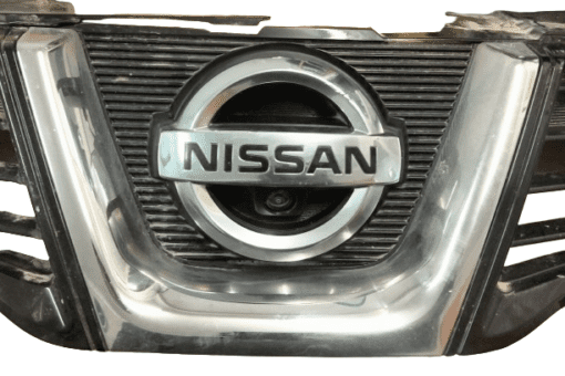 NISSAN QASHQAI J10 2007-2013 GENUINE FRONT GRILL CHROME BADGE WITH CAMERA