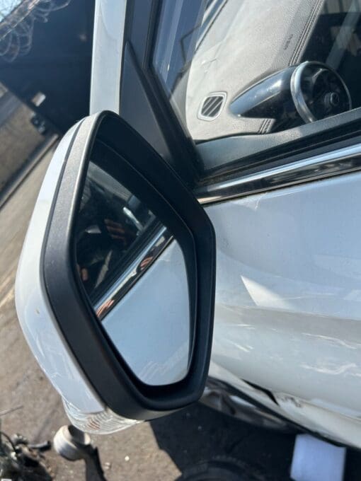 MG ZS MK2 2017-2021 N/S/F PASSENGER SIDE FRONT LEFT WING MIRROR POWERFOLD WHITE - Image 2