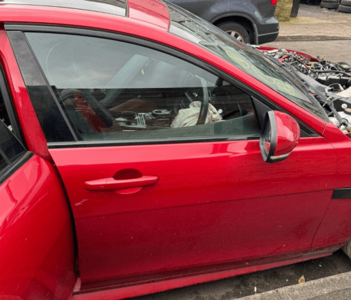 JAGUAR XE 2015-2019 O/S/F GENUINE DRIVERS SIDE FRONT RIGHT DOOR SHELL IN RED
