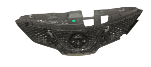 NISSAN QASHQAI J11 2014-2020 FRONT BUMPER GRILL WITH CAMERA CHROME BADGE DAMAGED - Image 6