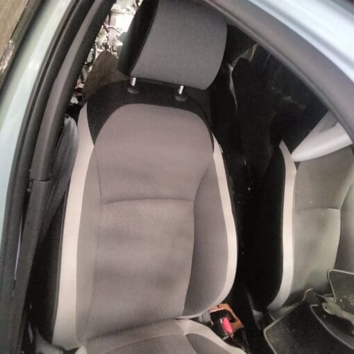 HONDA JAZZ MK5 2020-2023 O/S/F DRIVER SIDE FRONT SUEDE SEAT WITH AIRBAG COMPLETE - Image 2