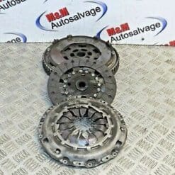 NISSAN JUKE F15 2010-2019 1.2 DIG-T DUAL MASS FLYWHEEL WITH CLUTCH 123104345R