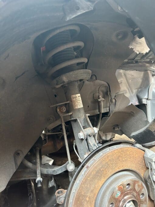 MG ZS 2017-2022 1.0L PETROL O/S/F DRIVER SIDE FRONT HUB AND CALIPER COMPLETE - Image 3