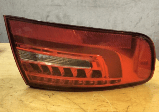 AUDI A4 ESTATE 2012-2016 N/S/R PASSENGER SIDE REAR OUTER TAILGATE LIGHT LAMP