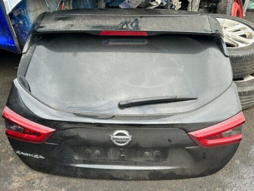 NISSAN QASHQAI J11 2014-2020 REAR TAILGATE WITH SCREEN BOOT LID SHELL ONLY BLACK