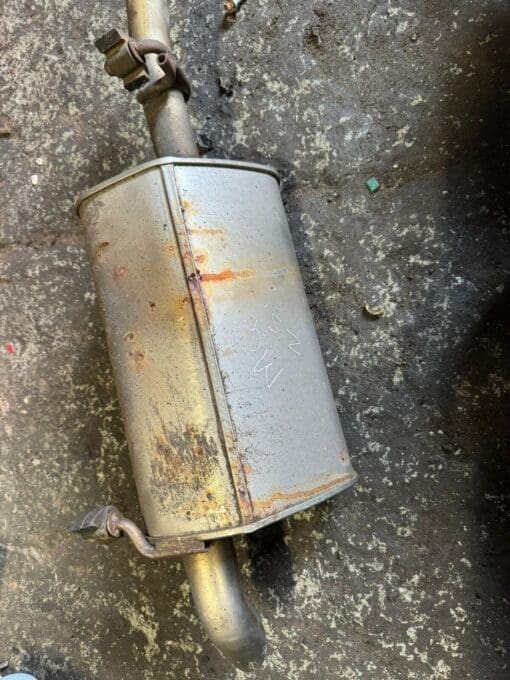 MG MG ZS 2016-2020 1.0 PETROL GENUINE REAR EXHAUST BACK BOX COMPLETE 10313055 - Image 2