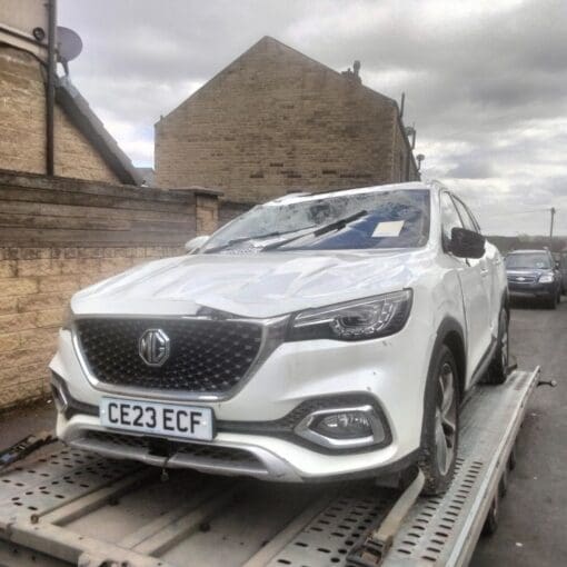 MG HS 2018-2023 1.5 PETROL AUTO BREAKING WHEEL NUTS FOR SPARES WHITE ETC