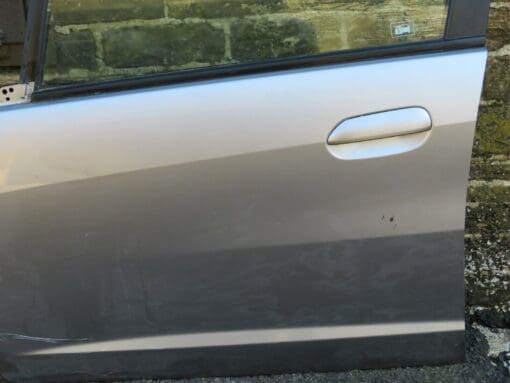 HONDA JAZZ MK3 2008-2014 N/S/F PASSENGER SIDE FRONT LEFT DOOR SHELL COMPLETE - Image 3