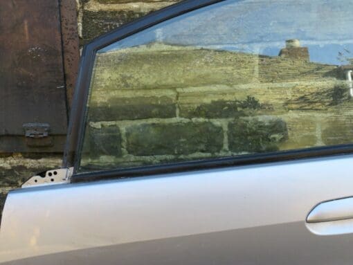 HONDA JAZZ MK3 2008-2014 N/S/F PASSENGER SIDE FRONT LEFT DOOR SHELL COMPLETE - Image 5