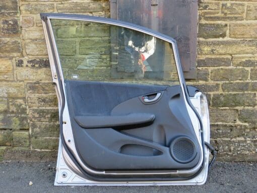 HONDA JAZZ MK3 2008-2014 N/S/F PASSENGER SIDE FRONT LEFT DOOR SHELL COMPLETE - Image 7