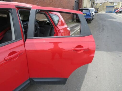 NISSAN QASHQAI J10 2007-2014 N/S/R PASSENGER NEAR SIDE REAR LEFT DOOR PANEL - Image 2