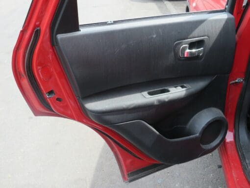NISSAN QASHQAI J10 2007-2014 N/S/R PASSENGER NEAR SIDE REAR LEFT DOOR PANEL - Image 3