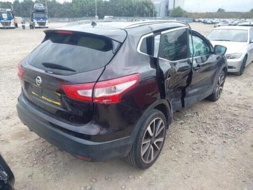 NISSAN QASHQAI J11 2015 1.6LTR DIESEL AUTO BREAKING WHEEL NUTS FOR SPARES BLACK - Image 3