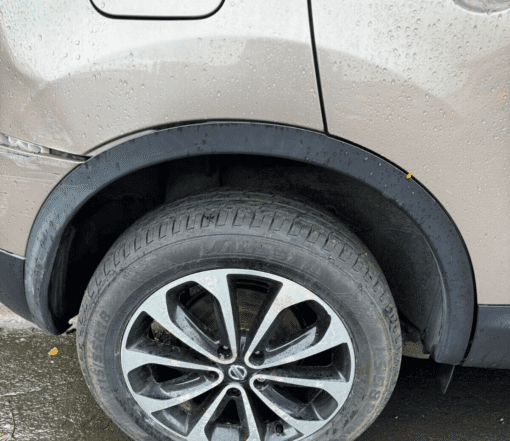 NISSAN QASHQAI J10 2007-2013  DRIVERS SIDE REAR WHEEL ARCH TRIM MOULDING