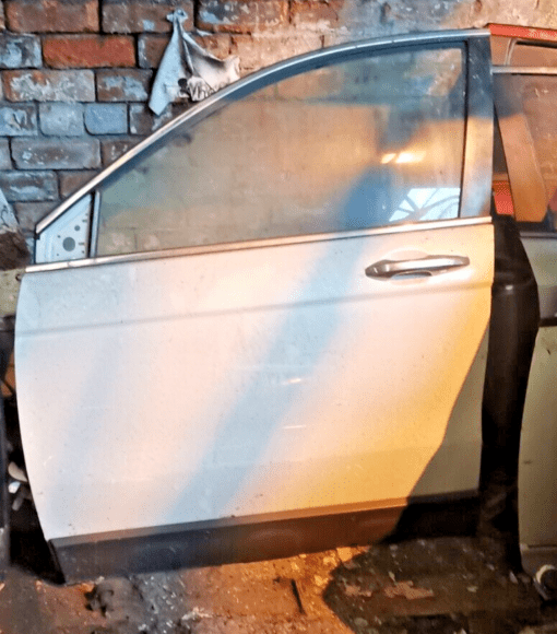 HONDA CR-V 2008-2013 MK3 N/S/F PASSENGER SIDE FRONT DOOR SHELL IN WHITE