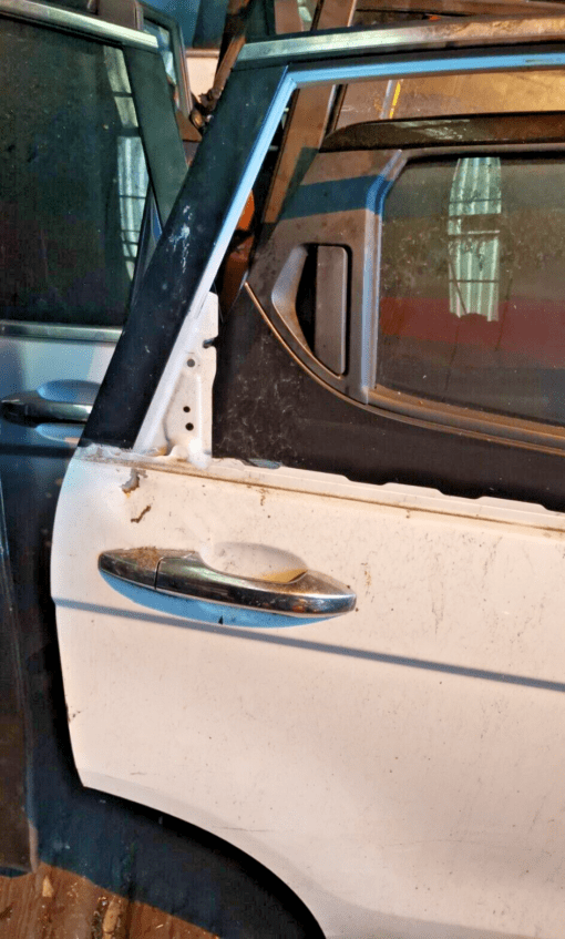 HONDA CRV MK3 2007-2013 O/S/R DRIVER SIDE REAR RIGHT DOOR SHELL IN WHITE - Image 2