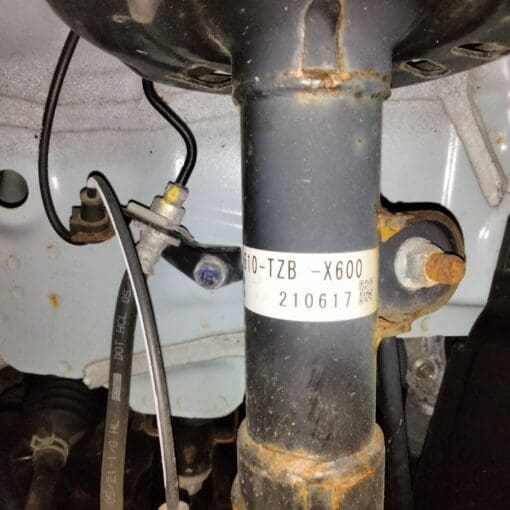 HONDA JAZZ MK5 2020-2023 1.5LTR DRIVER SIDE FRONT SUSPENSION LEG 51610-TZB-X600 - Image 3