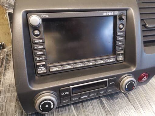 HONDA CIVIC MK8 2006-2012 SAT/NAV DISPLAY SCREEN HEAD-UNIT 39541-SNA-E030-M1 - Image 2