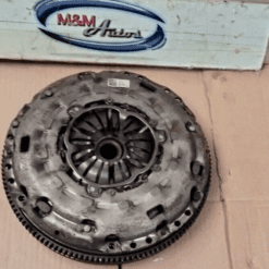 VOLKSWAGEN GOLF MK7 2012-2016 2.0 DIESEL GENUINE FLYWHEEL CLUTCH KIT 04L141015E