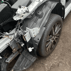 MAZDA CX-3 HATCHBACK 2015-2019 PASSENGER SIDE FRONT GENUINE COMPLETE SPLASHGUARD