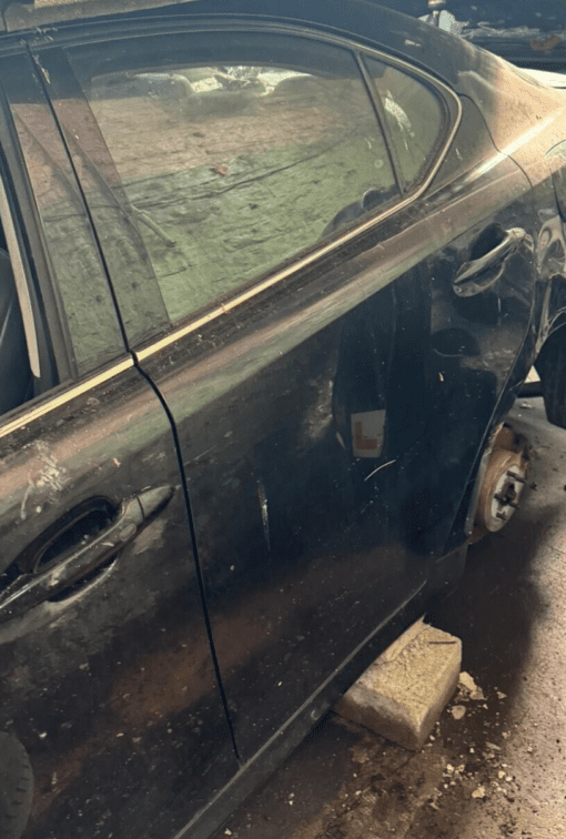 LEXUS IS220 2005-2012 N/S/R PASSENGER SIDE REAR LEFT DOOR COMPLETE IN BLACK