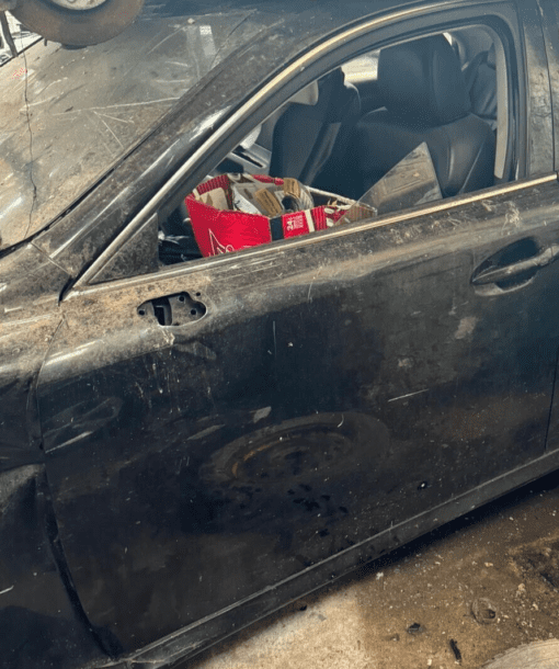 LEXUS IS220 2005-2012 N/S/F PASSENGER SIDE FRONT LEFT SIDE DOOR SHELL IN BLACK