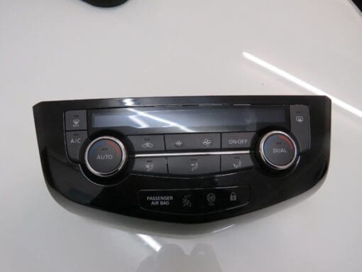 NISSAN QASHQAI J11 2014-2020 GENUINE HEATER CLIMATE CONTROL PANEL 27500-4EA0A