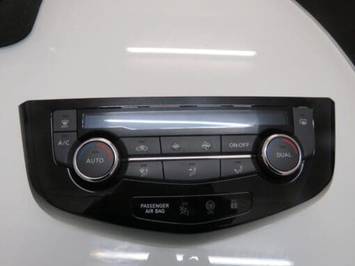 NISSAN QASHQAI J11 2014-2020 GENUINE HEATER CLIMATE CONTROL PANEL 27500-4EA0A - Image 3