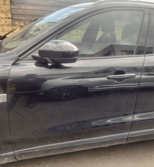 JAGUAR F PACE R SPORT 2019-2023 PASSENGER SIDE FRONT DOOR SHELL IN BALCK