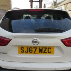 NISSAN QASHQAI 2014-2019 J11 REAR TAILGATE WITH SCREEN BOOT LID SHELL ONLY WHITE