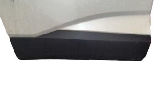 NISSAN QASHQAI J12 2022-2024 DRIVER SIDE REAR DOOR MOULDING GENUINE