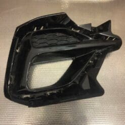 MG ZS 2017-2022 DRIVER SIDE FRONT FOG LIGHT GRILL TRIM GENUINE 10699378