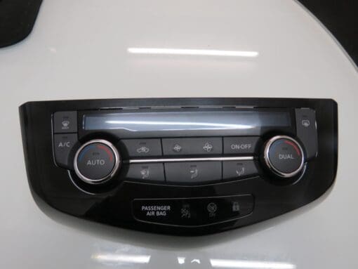 NISSAN QASHQAI J11 2014-2020 GENUINE HEATER CLIMATE CONTROL PANEL 27500-4EA0A - Image 3