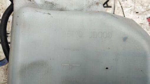 NISSAN QASHQAI J10 2007-2013 WINDSCREEN WASHER BOTTLE GENUINE 28910-JD00 - Image 2