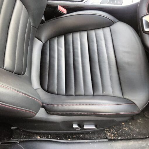MG HS 2021-2024 DRIVER SIDE FRONT LEATHER SEAT IN RED STITICHING - Image 3