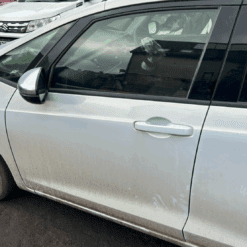 HONDA JAZZ MK5 2020-2023 PASSENGER SIDE FRONT BARE DOOR SHELL GENUINE IN WHITE