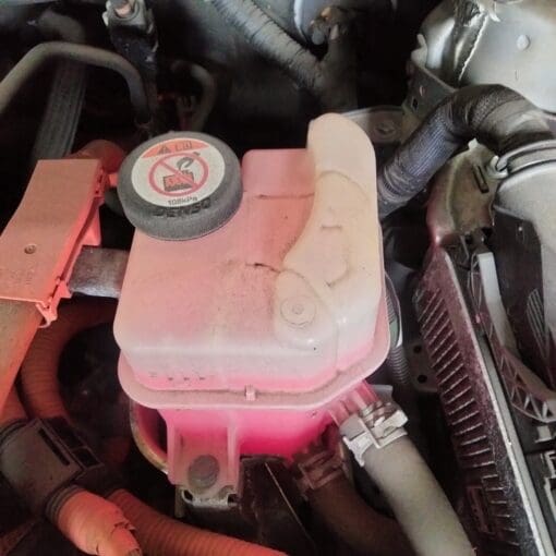 TOYOTA AURIS 2014-2018 1.8LTR HYBRID COOLANT EXPANSION BOTTLE HEADER TANK