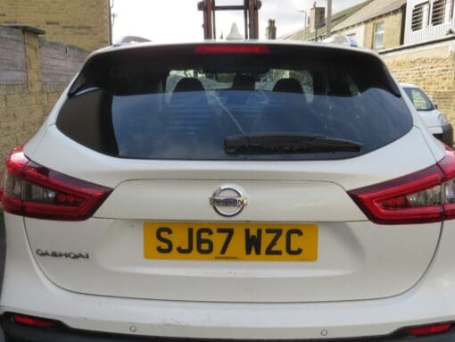 NISSAN QASHQAI 2014-2019 J11 REAR TAILGATE WITH SCREEN BOOT LID SHELL ONLY WHITE