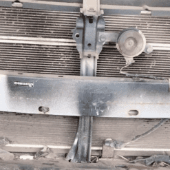 TOYOTA AURIS 2014-2018 1.8LTR HYBRID FRONT BUMPER REINFORCEMENT BAR WITH BLOCKS
