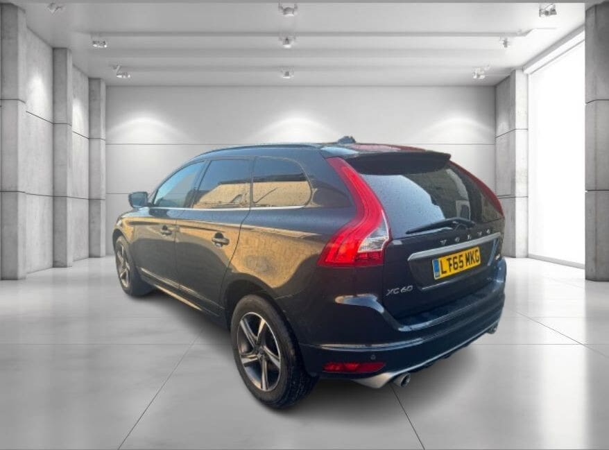 2015 VOLVO XC60 D4 R-DESIGN SUV NAV 2.0 DIESEL AUTO EURO 6 IN GREY (CATEGORY S) - Image 5
