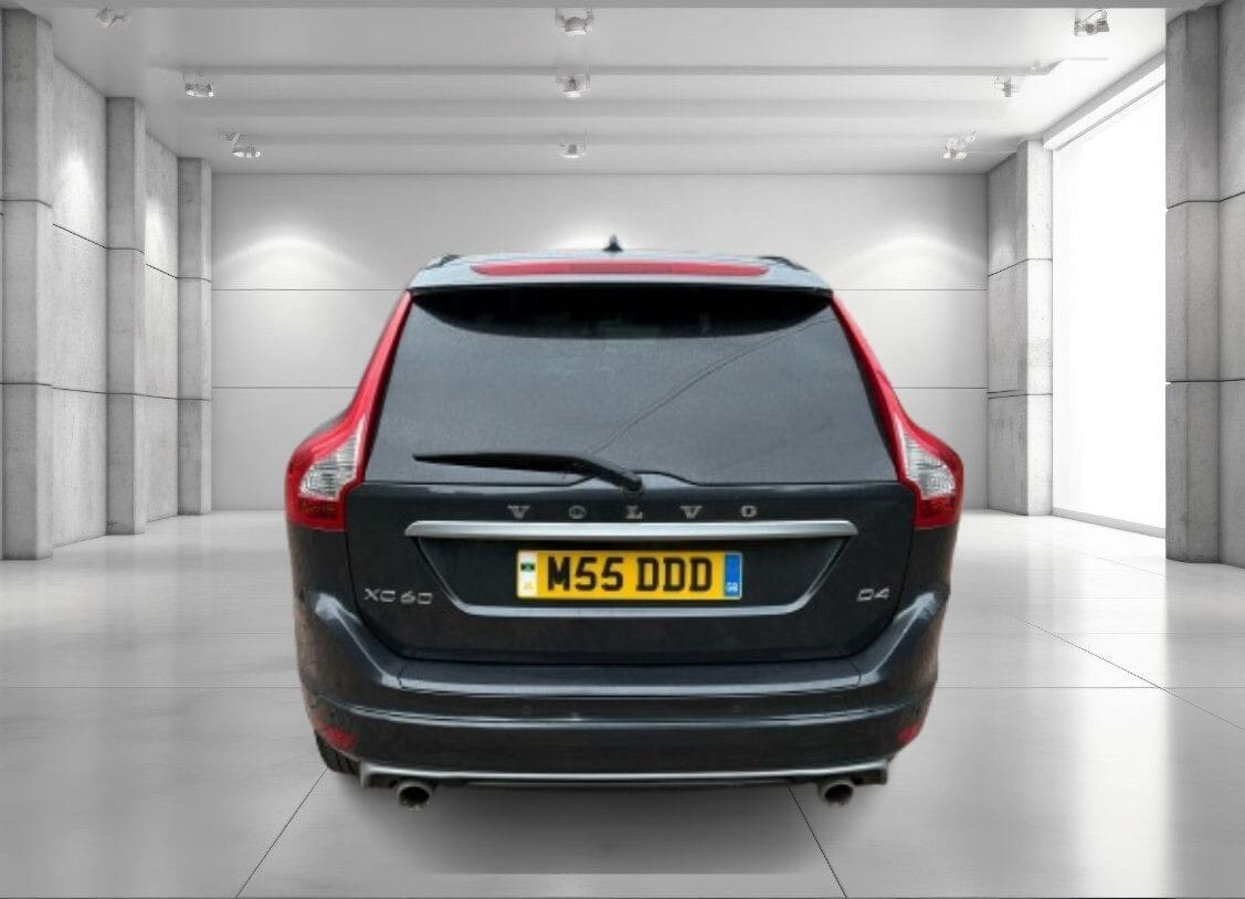2015 VOLVO XC60 D4 R-DESIGN SUV NAV 2.0 DIESEL AUTO EURO 6 IN GREY (CATEGORY S) - Image 6