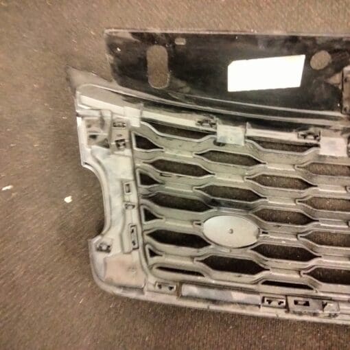 RANGE ROVER  2018-2023 FRONT GRILLE GENUINE  IN BLACK JK52-8200-CD - Image 5