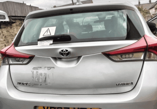 TOYOTA AURIS 2014-2018 BOOT LID TAILGATE SHELL  WITH SCREEN IN SILVER