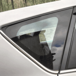 TOYOTA AURIS 2014-2018 DRIVER SIDE REAR QUARTER  GLASS GENUINE