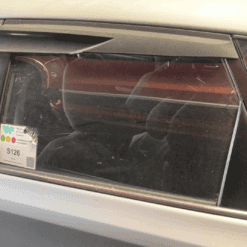 TOYOTA AURIS 2014-2018 PASSENGER SIDE REAR WINDOW DROP GLASS GENUINE