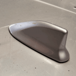 TOYOTA AURIS 2014-2018 SHARK FIN ANTENNA IN SILVER  GENUINE V3-10838C