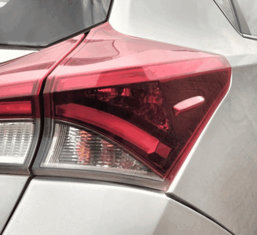 TOYOTA AURIS 2014-2018 DRIVER SIDE REAR  OUTER TAIL LIGHT LAMP GENUINE